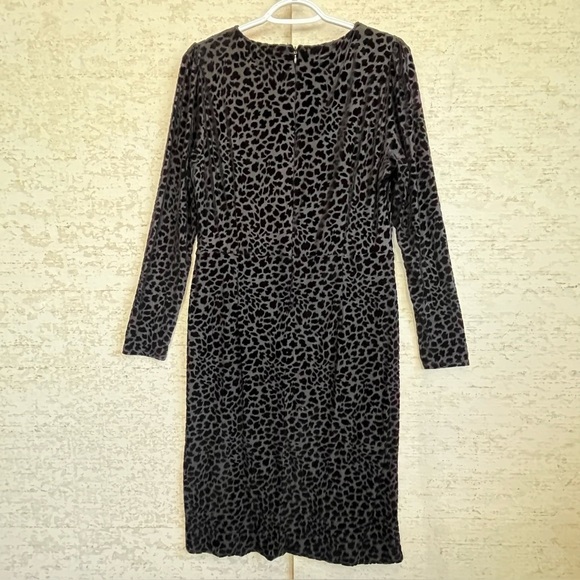 Talbots Black Burnout Velvet Faux Wrap Dress Cheetah Jacquard V-Neck Sz L Sheath - Picture 11 of 16